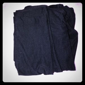 NEW BLACK LULAROE OS LEGGINGS!